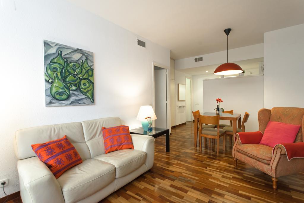 Sweet Bcn Apartments Barcelona Exterior foto